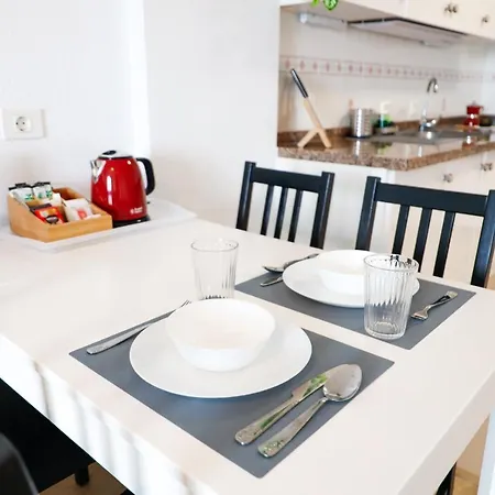 Maye Apartment *